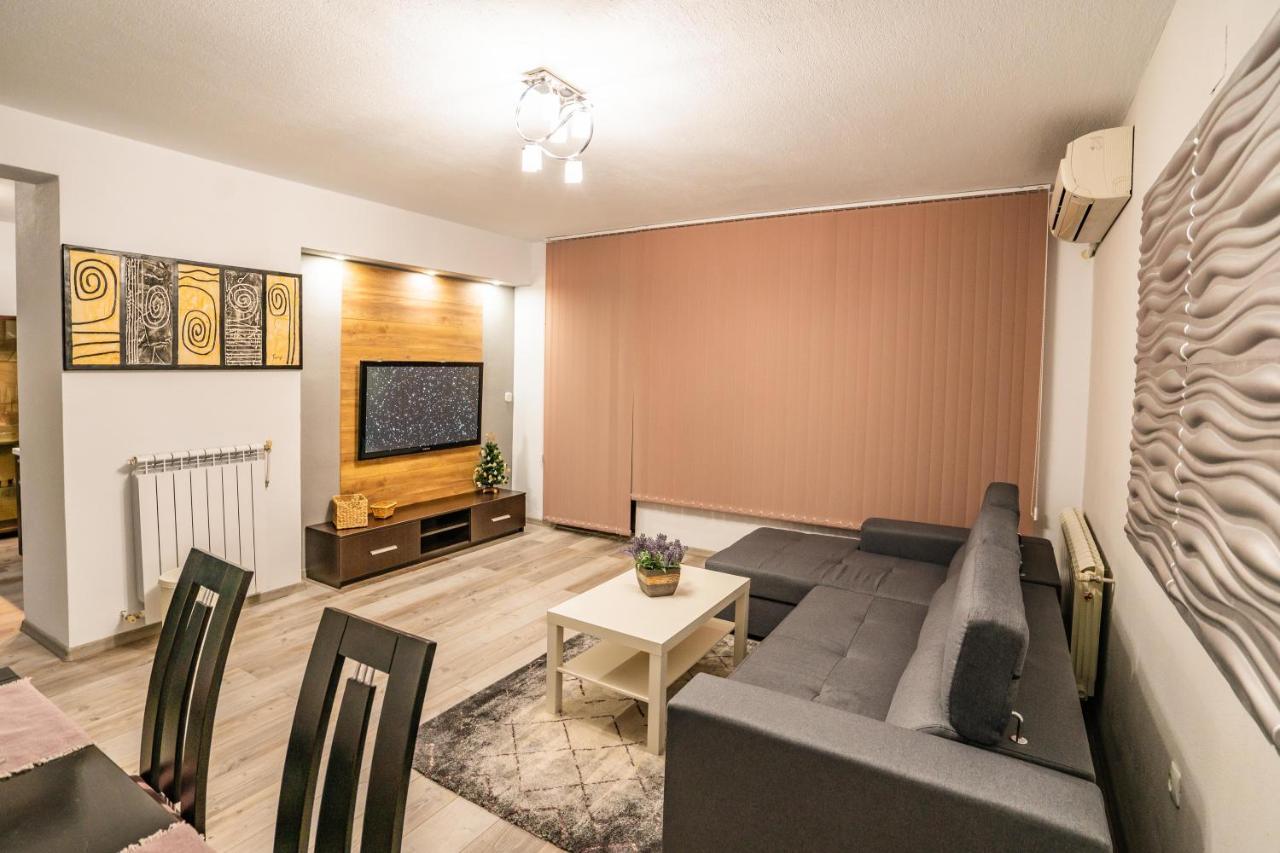 ساندانسكي Babylon Apartment المظهر الخارجي الصورة