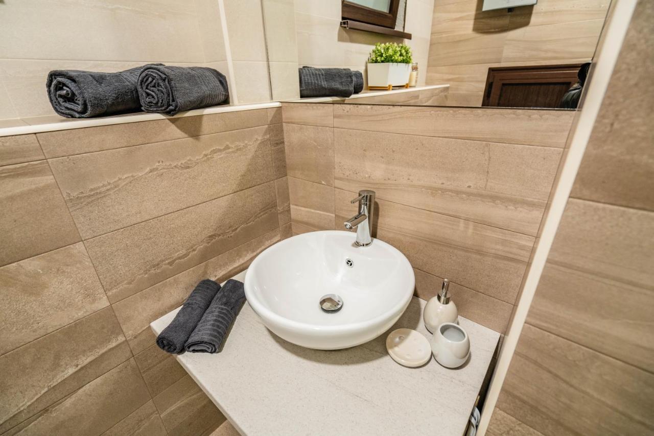 ساندانسكي Babylon Apartment المظهر الخارجي الصورة