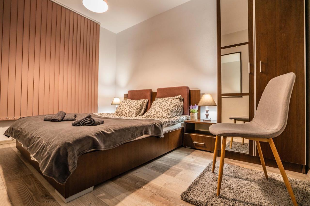 ساندانسكي Babylon Apartment المظهر الخارجي الصورة