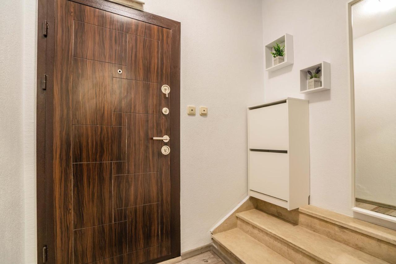 ساندانسكي Babylon Apartment المظهر الخارجي الصورة